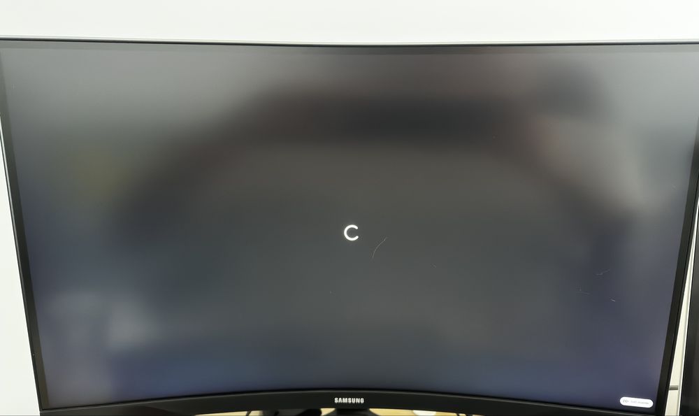 Monitor Curbat Gaming LED VA Samsung 27 WQHD 1ms 144Hz FreeSync Negru LC27G55TQWRXEN