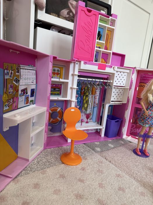 Гардероб Barbie нов