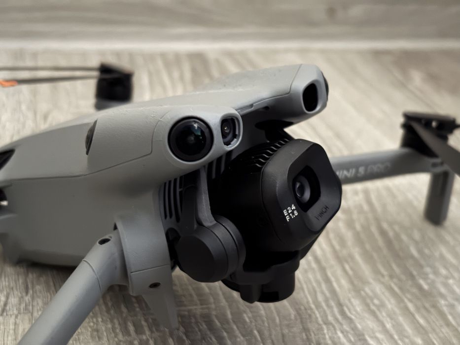 DJI Mini 5 Pro Fly More Combo