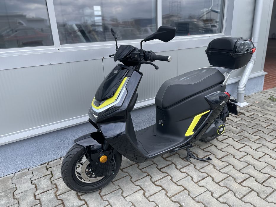 Zeeho AE6+ scuter electric