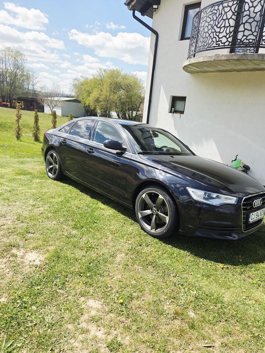 Vând Audi A6 3.0 quattro