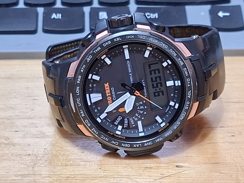 Casio ProTrek PRW-6100Y. Обмен на что-нибудь равноценное.