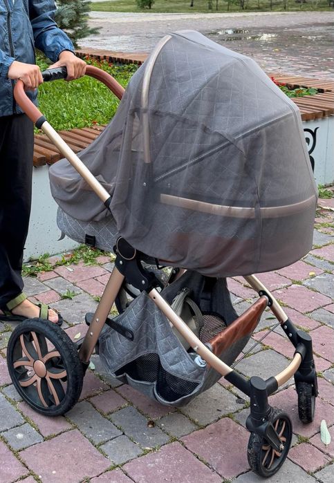 Продам коляску детскую