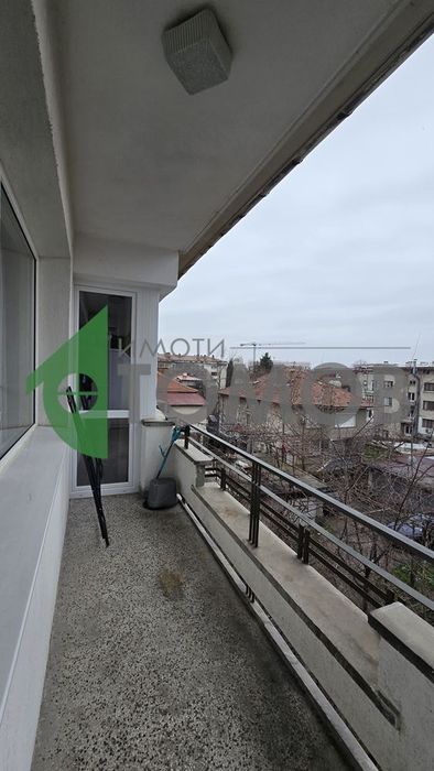 Топъл двустаен апартамент в Центъра на града