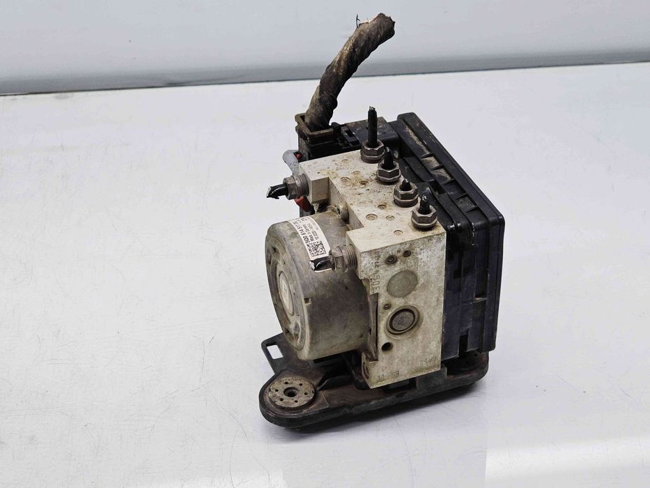 Pompa ABS Skoda Superb III Combi (3V5) [Fabr 2015-2024] 5Q0614517 2.0