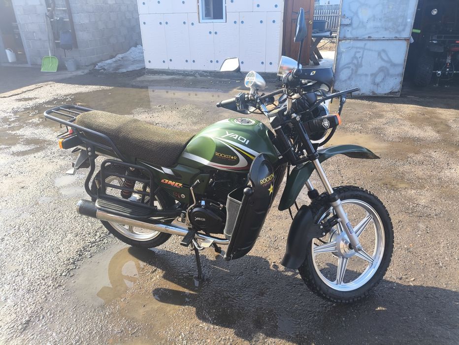 Продам мотоцикл 200 кубов