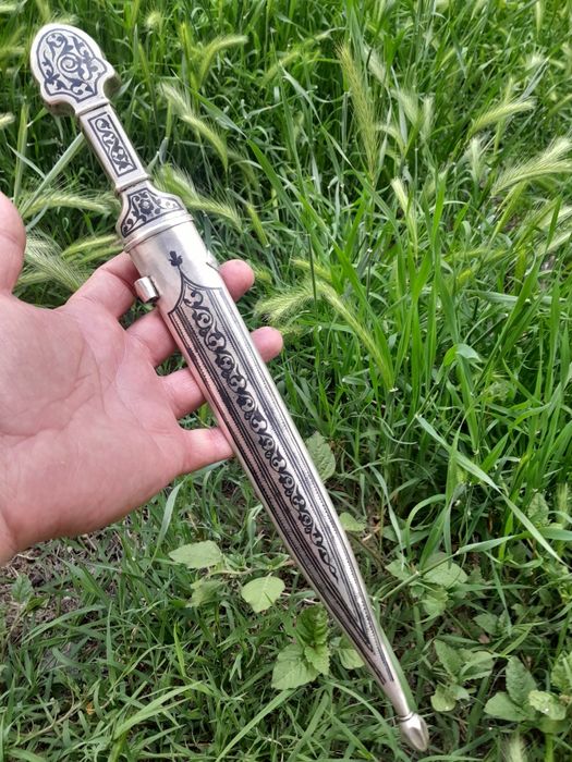 Кавказка кама кинжал 36 и 50см и една с Сребърна кания