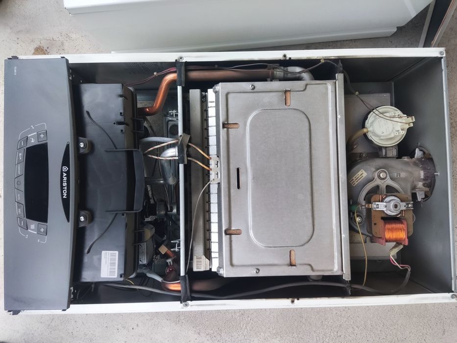 Ariston 32 tali ideal