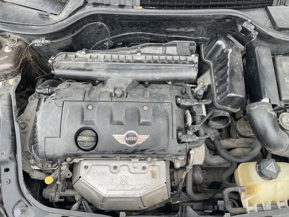 Mini Cooper 1.6 i на части
