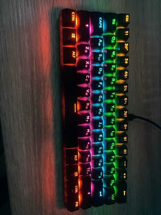 Продам Клавиатуру