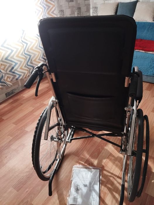 Инвалидная коляска