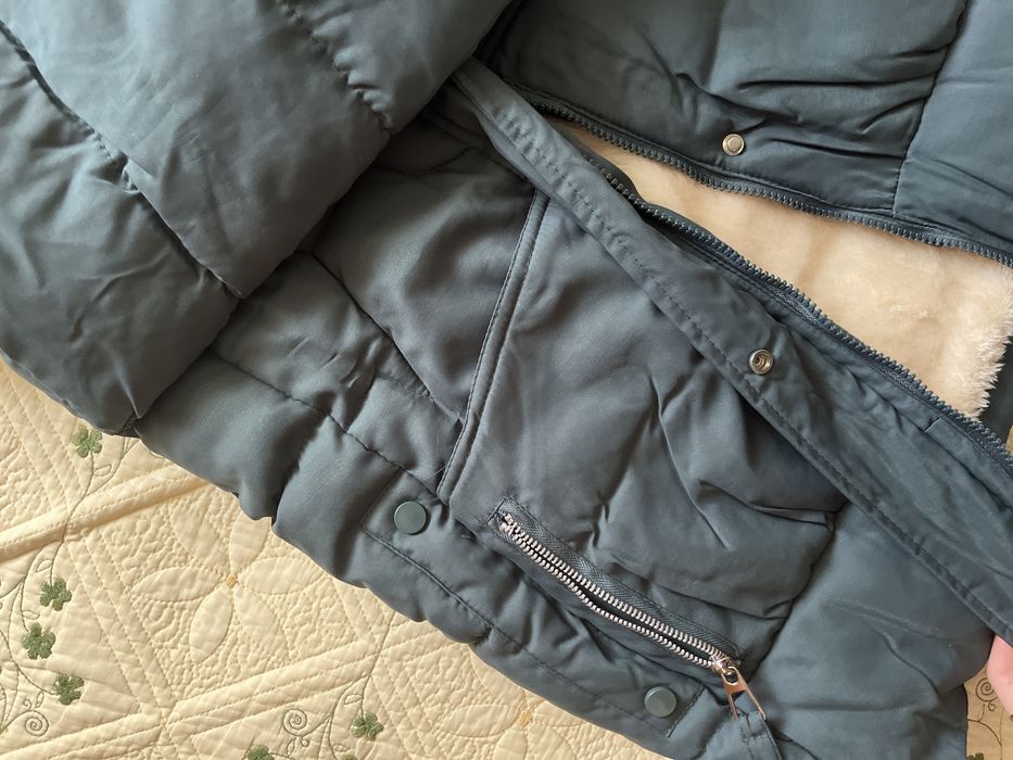 продам новую куртку