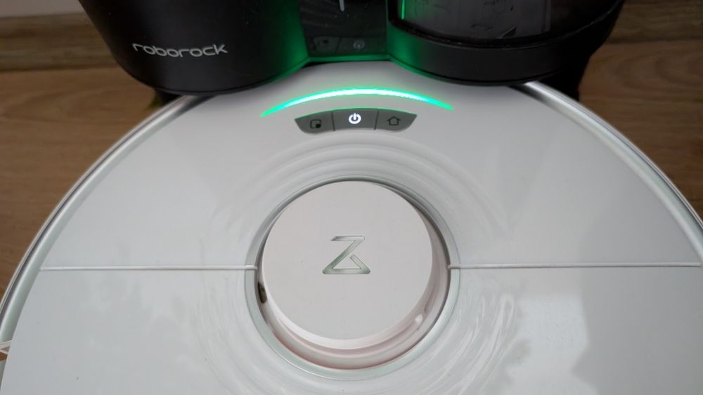 Roborock S7 + Doc Praful Autodescarcă – Super ofertă 1500 RON!