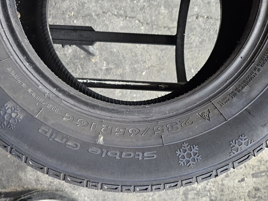 235 65 R 16 C Ovation M+S