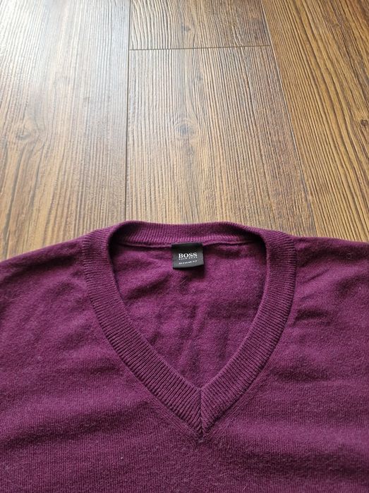 Страхотен мъжки пуловер HUGO BOSS  размер 2XL, вълна
и памук, без забе