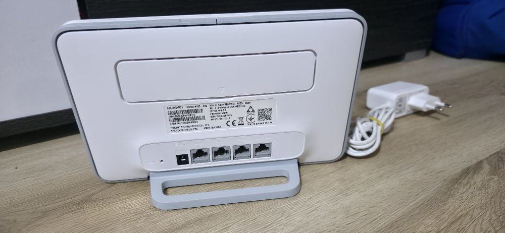 Router wireless Huawei B535 cartela sim 4G CAT,7