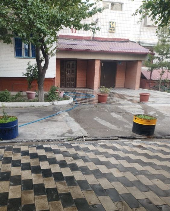 Sergeli 6 Meros to'yxona oldida!