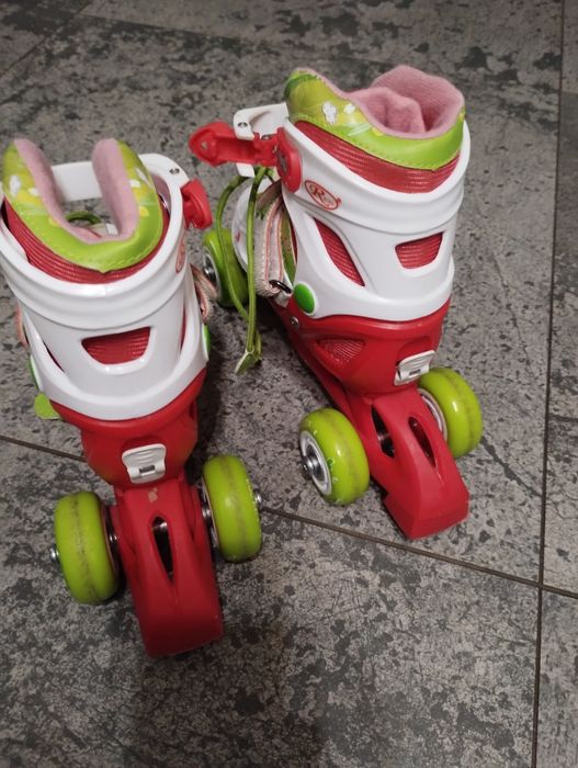 De vânzare role  pentru copii 3-4 ani