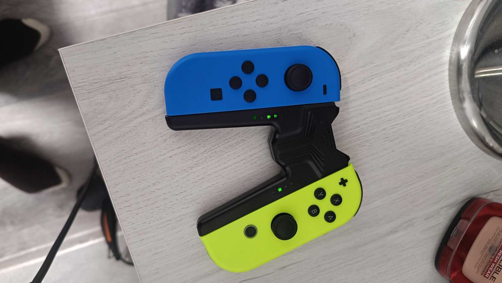 Joy-Con для Switch (грип в подарок)