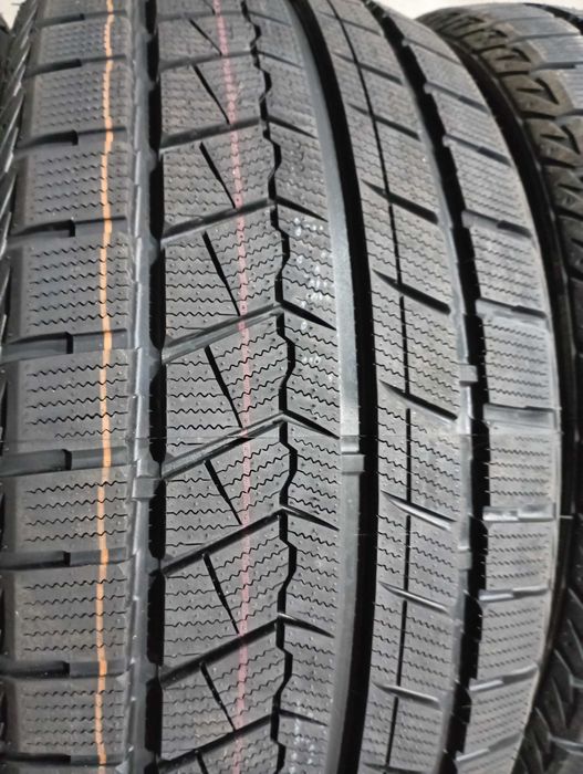 Anvelope 205/50/17 Fronway IcePower Noi De Iarna