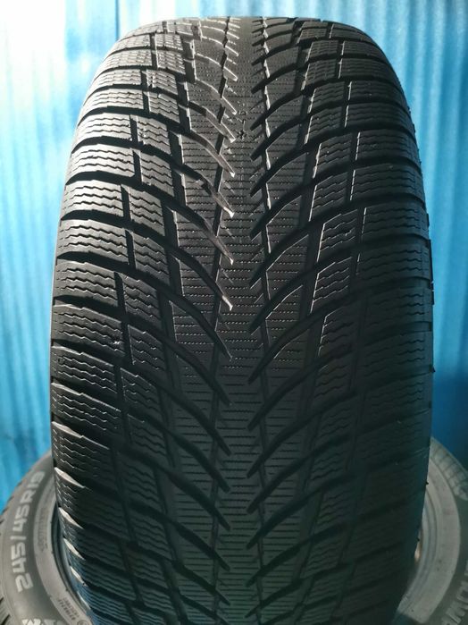 245/45 R19 - nokian m+s 4 bucati