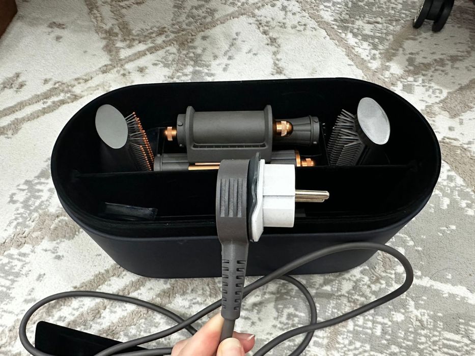 Dyson airwrap complete long