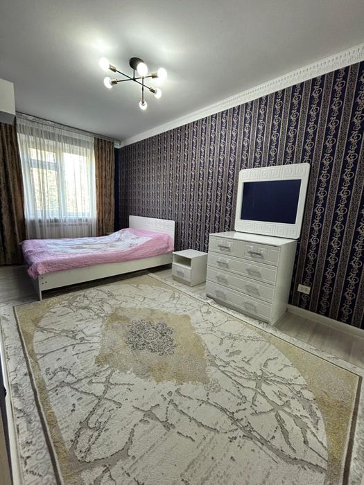 Продам 3 комнатную квартиру