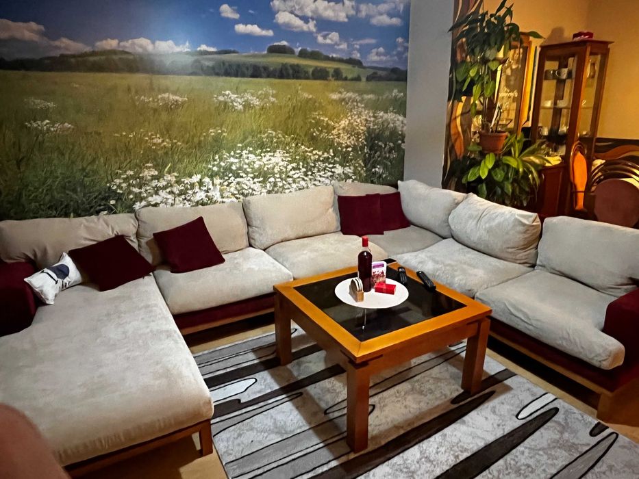 Голям П-образен диван 316 см – изключително запазен