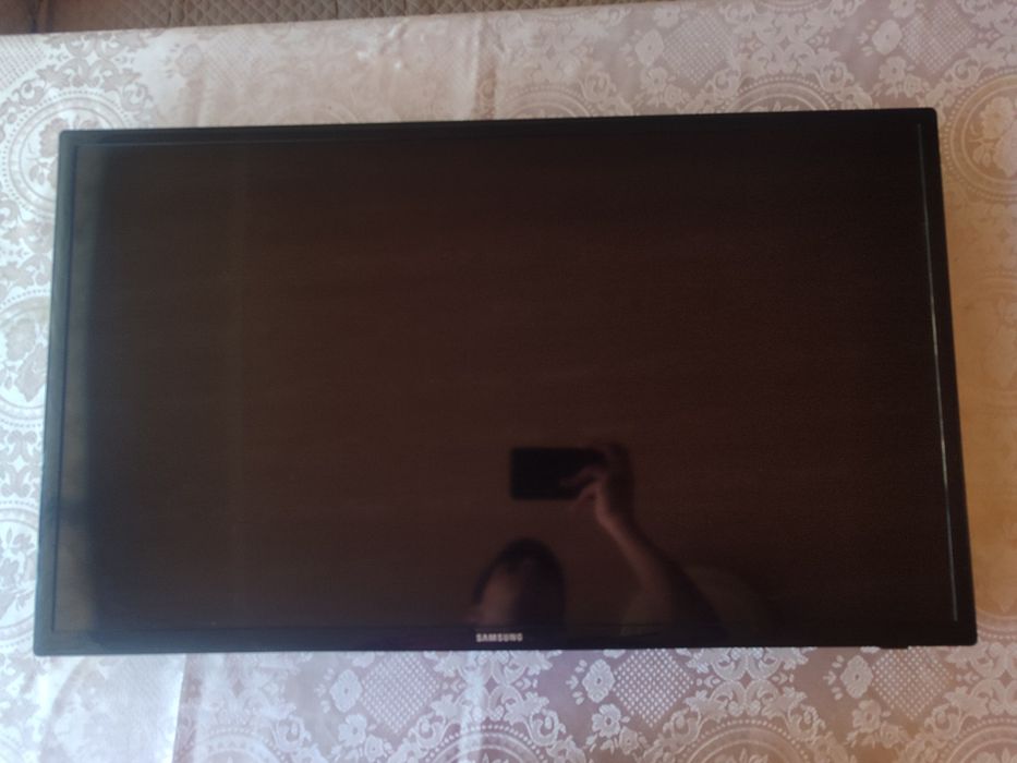 Продам телевизор Самсунг