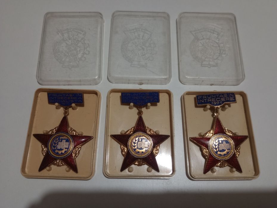 INSIGNE militare si nu numai