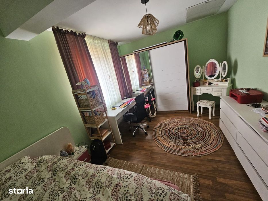 Casă finisată cu curte proprie,garaj in Gheorgheni lângă baza sportivă