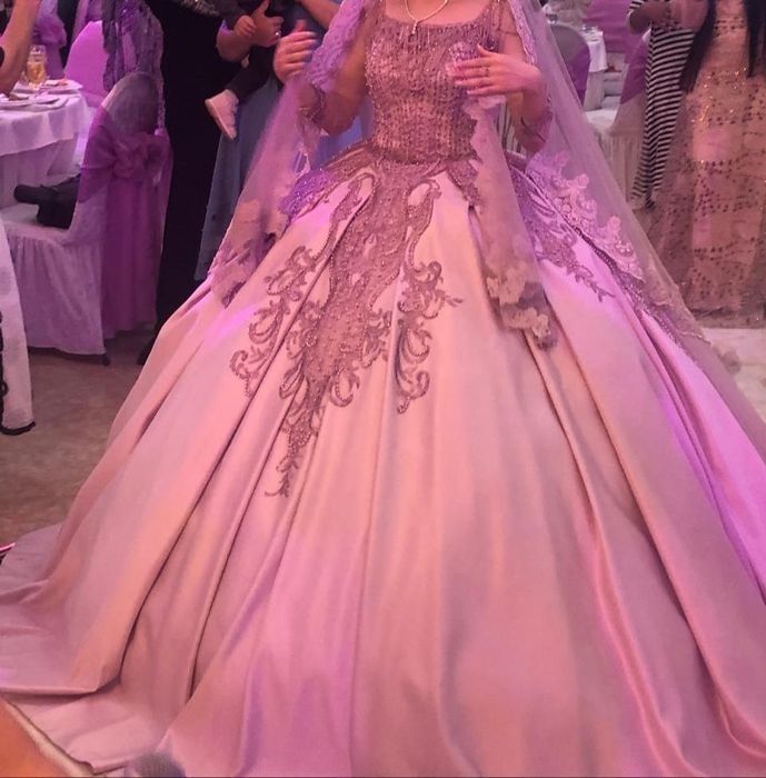 Вечернее платья невестам и просто на вечер