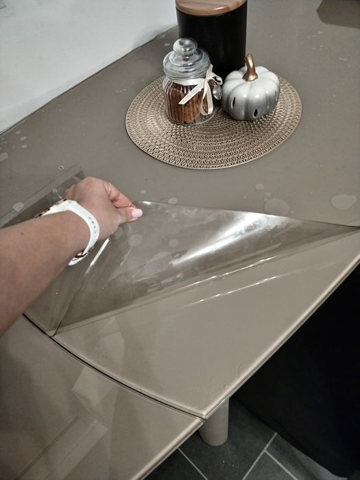 Masa de sticla extensibila