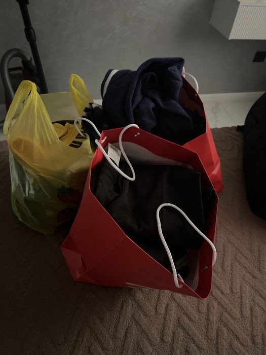 Отдам вещи на мальчика 9- 11 лет