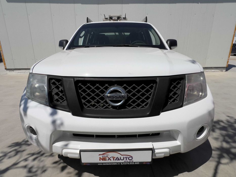 Dezmembrez Nissan Navara 2013