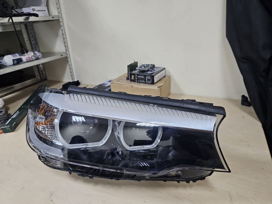Десен фар BMW 5 G30 XENON desen far бмв 5 г30 ксенон