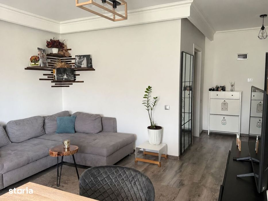 Apartament 2 camere, finisat, et 1, Floresti zona str Stadionului