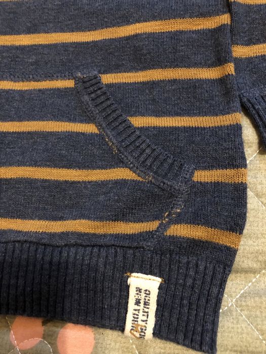 Продается худи H&M.