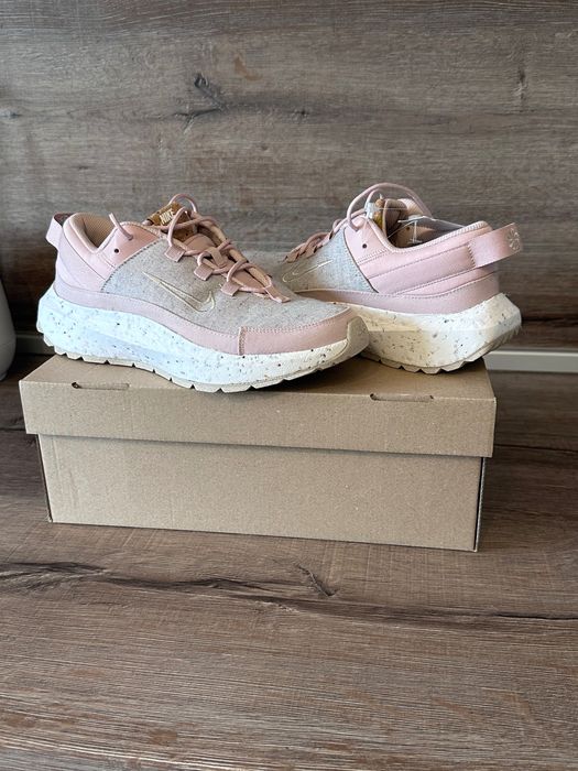 Оригинални Обувки NIKE AIR Dn ! Чисто Нови ! 39номер !