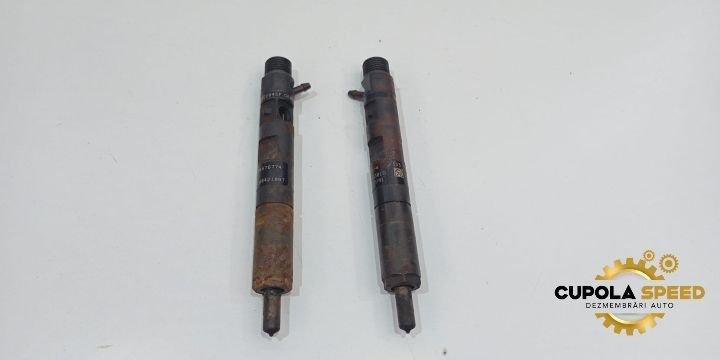 Injectoare Injector 1.5DCI K9K  8200676774 Renault Megane 2 [2002 - 2