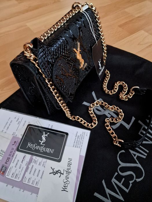 Geanta mini,model croco,logo metalic, saculet, etichetă