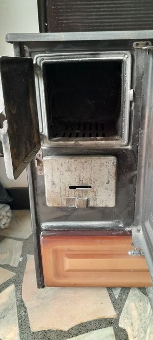 Печка с фурна с тухли