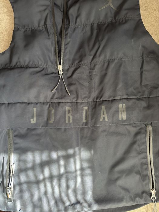 Елек Jordan bodywarmer