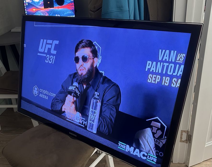 Телевизор Samsung 46’