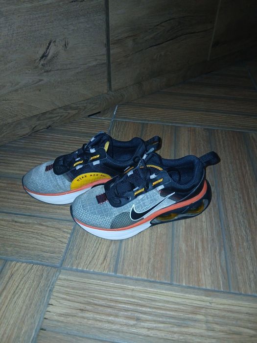 Домски маратонки Nike