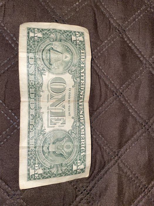 Bancnota 1 $ dolar 1999 , altele sunt 2000 Ron la vanza