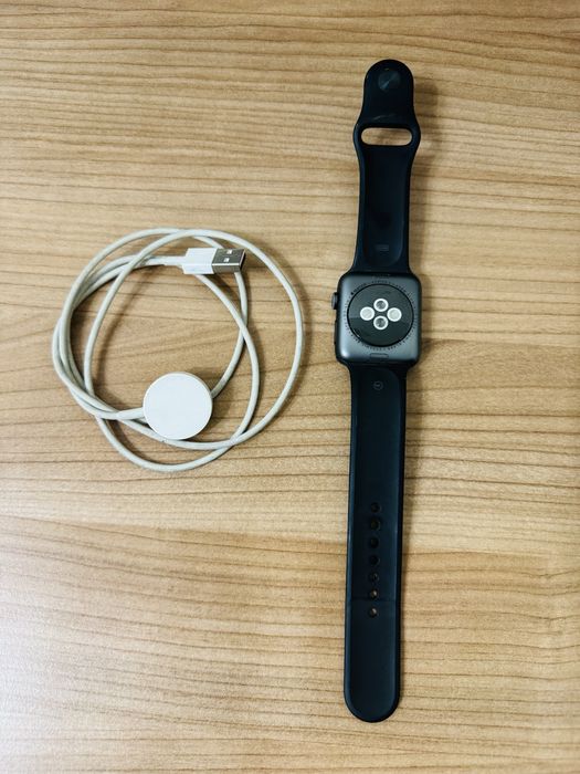 Продам Apple watch 2 series