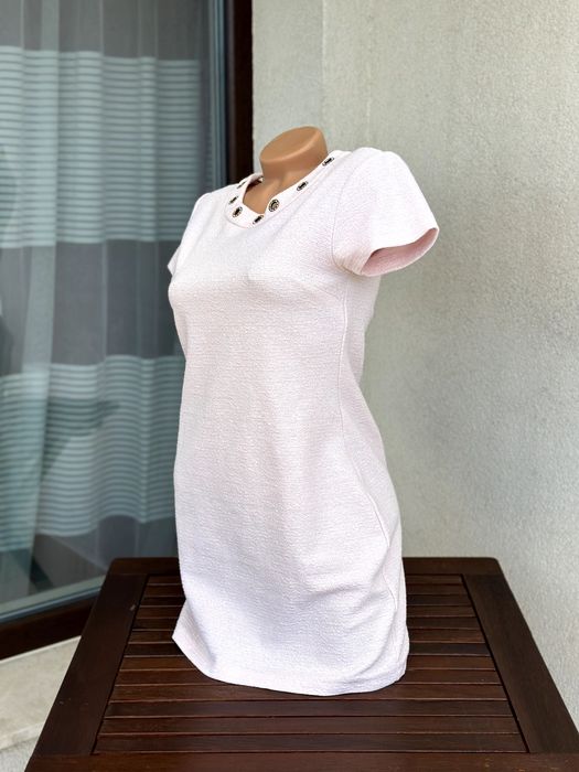 Елегантна рокля GUESS Jacqueline - размер S, КАТО НОВА