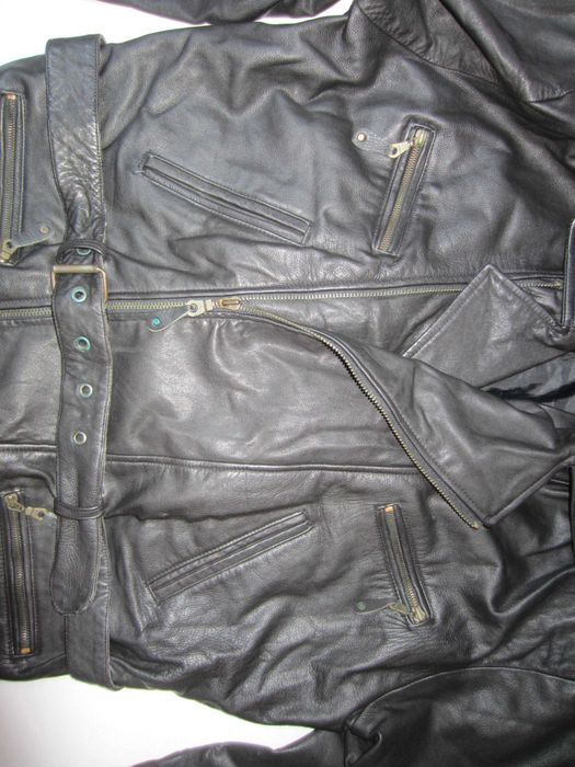 Haina groasa piele masura XXL,  tip geaca motor, stare f. buna