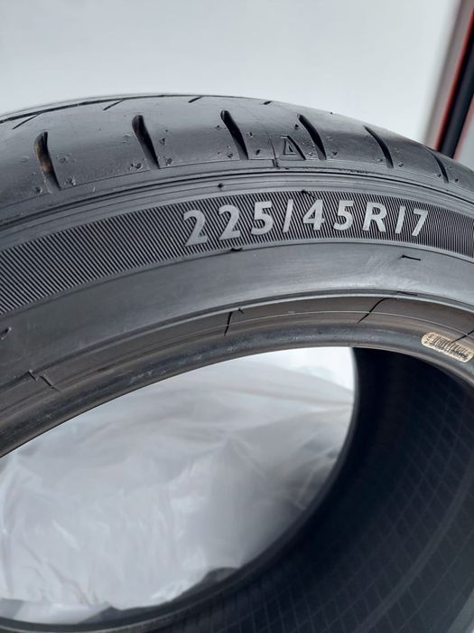 Шины Dunlop 225/45/17